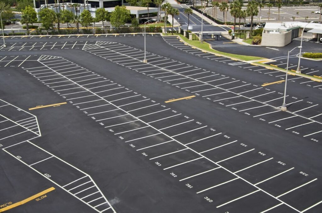 parking lot striping in El Paso Texas